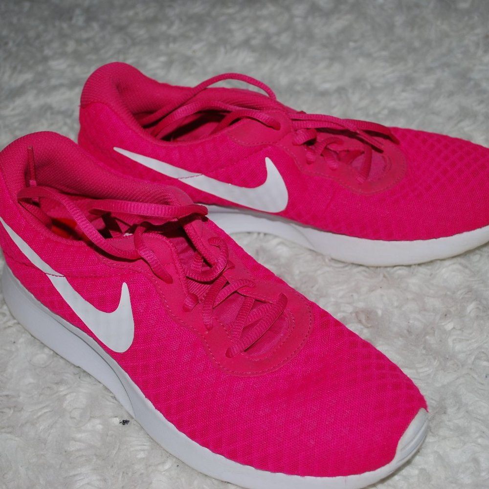 hot pink Nike shoes